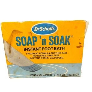 Dr. Scholl's Soap 'n Soak Instant Foot Bath 2 pack 1978 vintage